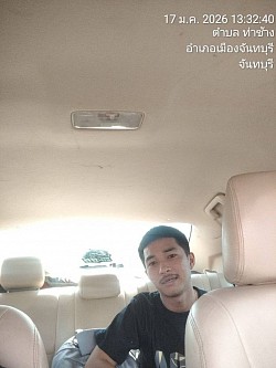 Chanthaburi sends goods to Don Mueang Airport.